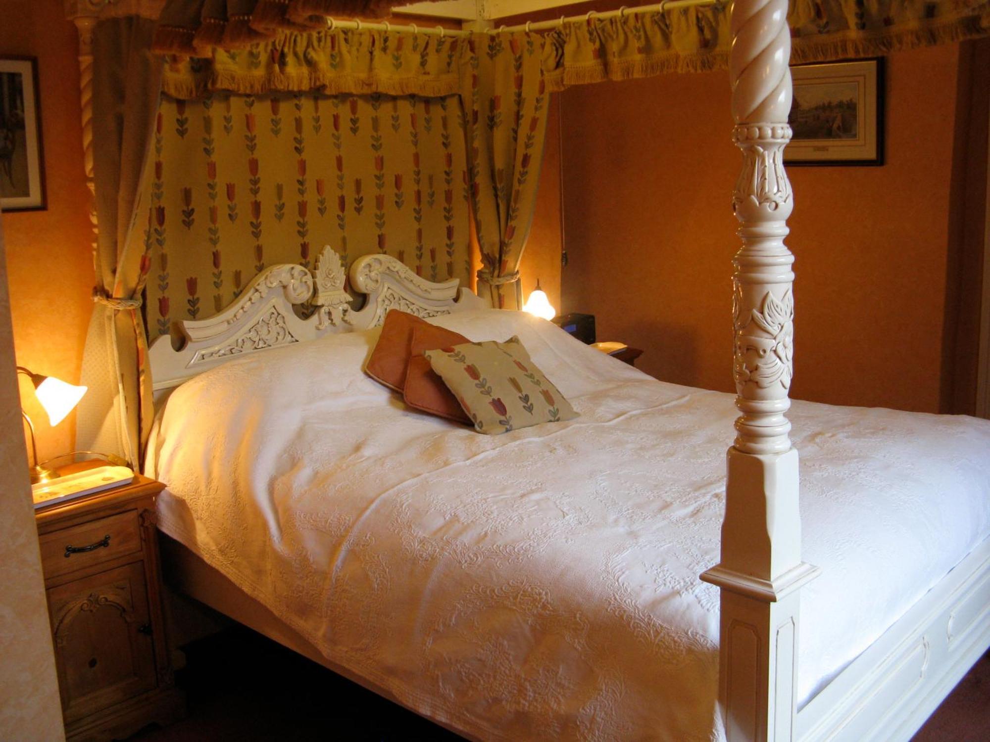 Norton House Bed & Breakfast & Cottages 위처치 외부 사진